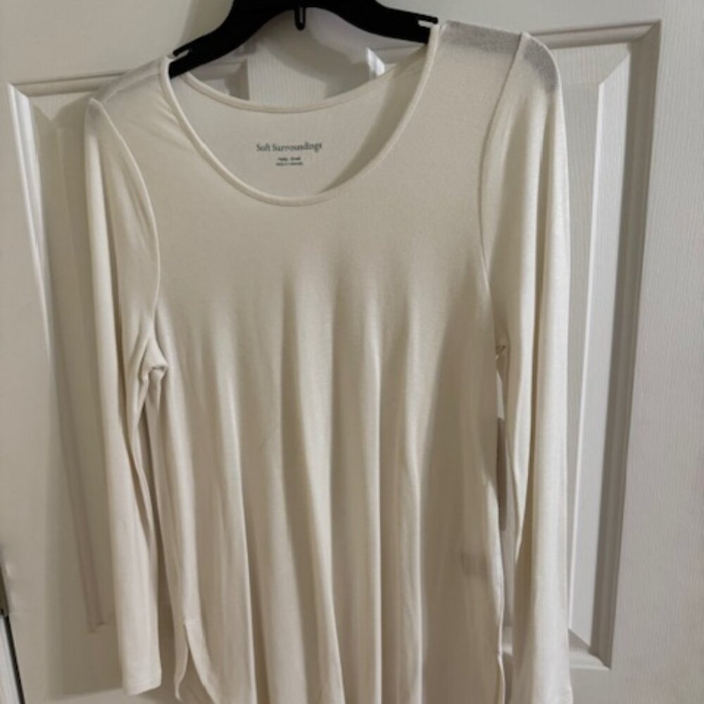Soft Surroundings Cloud Soft Luxury Tee NWT Cream Tunic Blouse PS